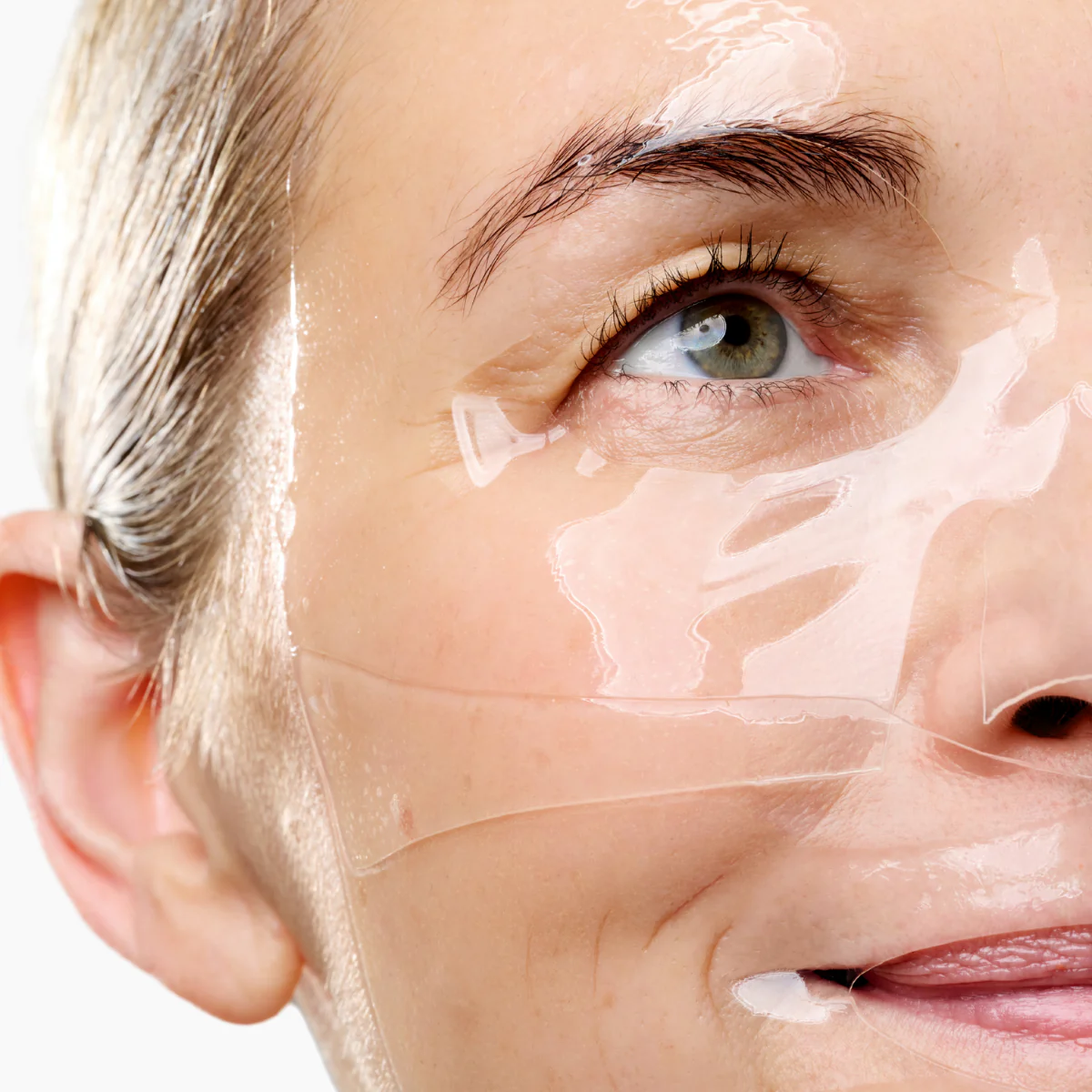 CurrentBody Skin Hydrogel Face Mask - Image 3